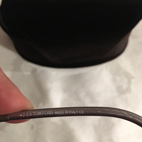 🌹🌹SOLD🌹🌹Tom Ford Violet Cat Eye Sunglasses - Picture 5 of 8